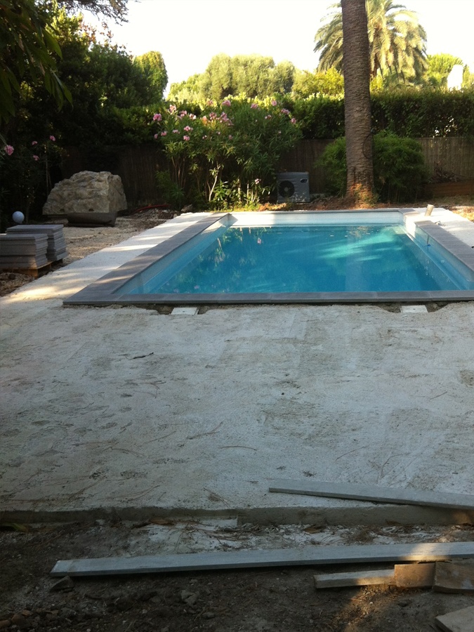 beziers, herault, installation piscine coque polyester