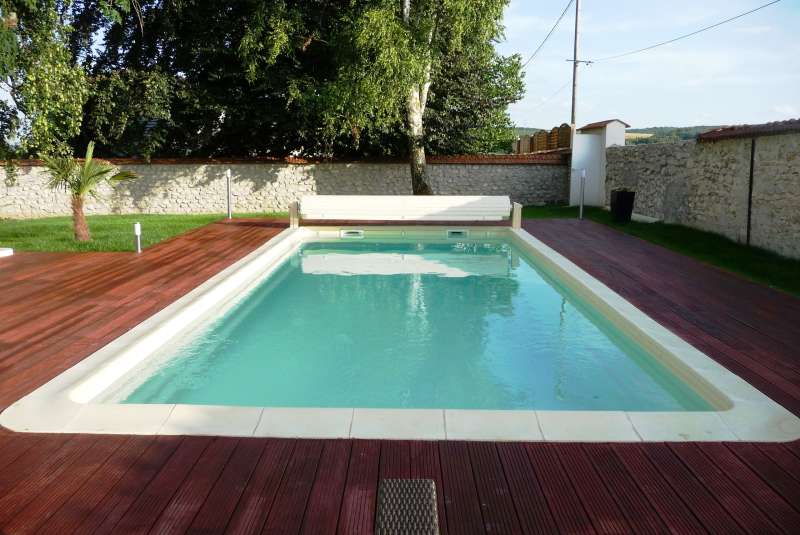 piscine-coque-modele-deep
