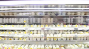 Œufs : « Les tensions dans les rayons vont disparaître d’ici juin » avec 375 millions d’œufs en plus prévus en 2026